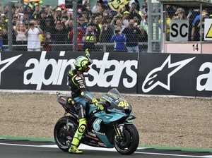Rossi: Saya Bikin MotoGP Disukai Anak Muda Hingga Nenek-nenek