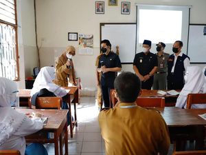 Wagub Emil Dardak Pantau Sekolah Tatap Muka di Lamongan, Ini Hasilnya