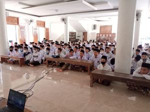 Webinar Literasi Kominfo Diikuti 20 Ribu Pengguna Digital