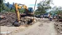 Sebanyak 80 rumah di Desa Rogo, Kecamatan Dolo Selatan, Kabupaten Sigi, Sulawesi Tengah rusak berat akibat banjir bandang.