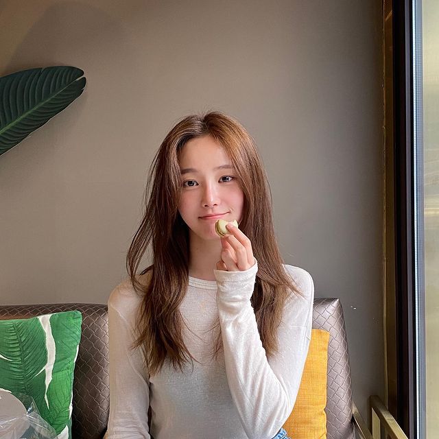 Yeonwoo eks MOMOLAND Yeonwoo eks MOMOLAND