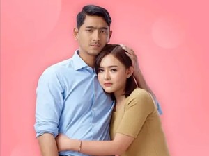 Pamer Cincin Nikah Bareng Arya Saloka, Tangan Amanda Manopo Jadi Sorotan