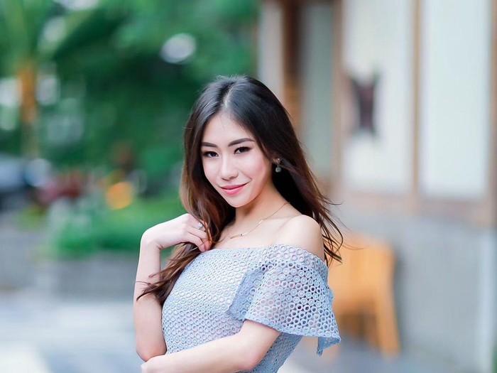 Ayu Thalia