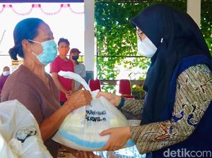 Pemkab Banyuwangi Salurkan Bansos untuk Warga yang Tak Tersentuh Bantuan