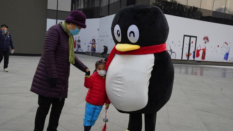 China membuat aturan baru terkait permainan game online untuk anak di bawah umur. Negara itu membatasi anak-anak bermain game online maksimal 3 jam seminggu.