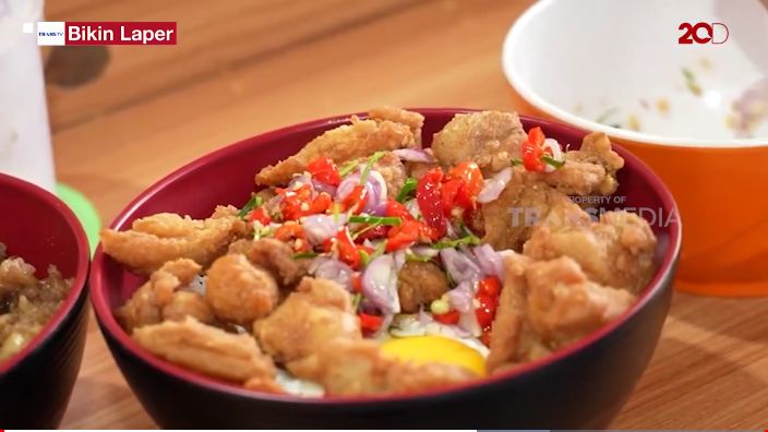 Duo bikin laper cicip rice bowl jumbo dengan topping gyutan dan sambal dabu-dabu