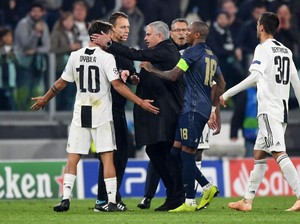Ronaldo Pernah Bilang Mourinho Tak Punya Kelas untuk Latih MU