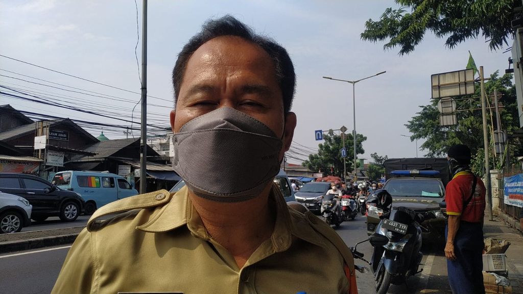 Kasi Pemerintahan Kecamatan Ciracas Sri Daljoko