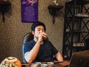 Nicholas Sean, Putra Sulung Ahok yang Doyan Ngopi dan Makanan Jepang