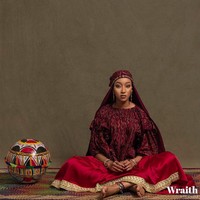 Ada beberapa orang yang menyayangkan Zahra tidak menyelesaikan kuliahnya dulu sebelum diperistri anak presiden berusia 17 tahun tersebut. Foto: Instagram @wraith_studios