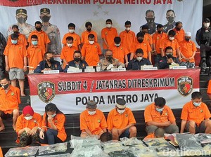 36 Pelaku Curanmor Bersenpi Diringkus, Termasuk 2 Sindikat Pemasok Senpi