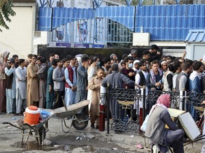 Ada Rush Money, Perbankan di Afghanistan Lumpuh