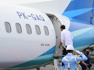 Jokowi Bertolak ke Cirebon-Kuningan, Cek Vaksinasi COVID dari Pintu ke Pintu