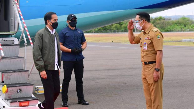 Presiden Jokowi Melakukan Kunjungan Kerja di Kota Cirebon, Provinsi Jawa Barat. (Biro Pers Sekretariat Presiden/Muchlis Jr)