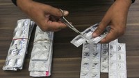 Selama menjalani proses rehabilitasi mereka dibatasi akses untuk berkomunikasi bertemu keluarga atau melakukan hal-hal yang mereka sukai sebelumnya tetapi lebih diarahkan untuk mengikuti program yang sudah diatur sedemikian rupa yang bertujuan untuk memperbaiki perilaku mereka.