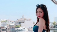 Thata Anma juga kerap memperlihatkan kegiatannya yang menarik, seperti naik yacht. Foto: dok instagram Thata Anma