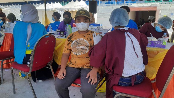 vaksinasi anak di surabaya
