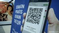 Seluruh perjalanan itu diuji coba dengan menggunakan aplikasi Superapps JakLingko untuk mengakses empat transportasi publik.