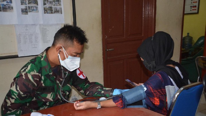 Warga Bandung akhirnya vaksinasi kedua di Kodam III/Siliwangi