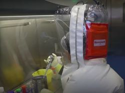 Menengok Bagian Dalam Lab Wuhan yang Teliti Virus Mematikan
