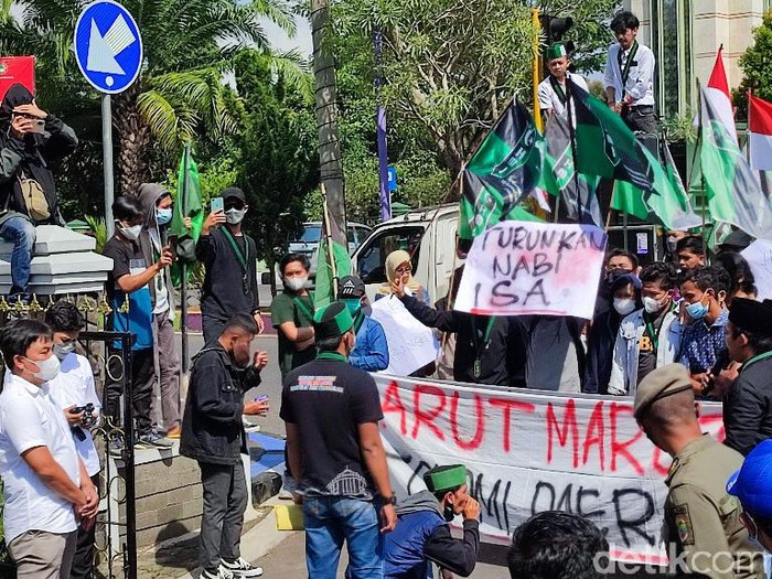 Aksi demo di Ciamis