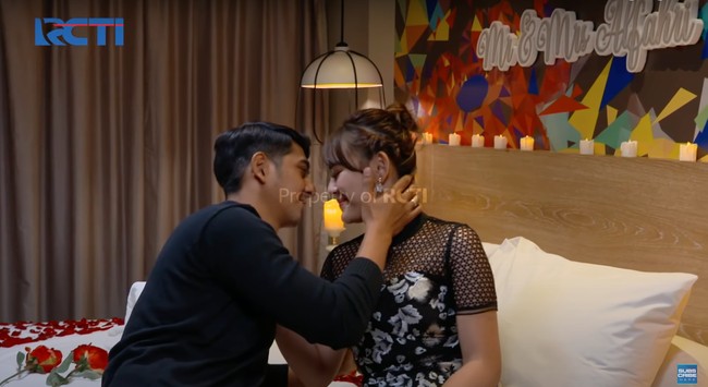 Peran Amanda Manopo sebagai Andin tampaknya memang begitu melekat dan sulit lepas. Tak pernah setengah-setenga, Amanda selalu terlihat totalitas saat memainkan perannya tersebut. Foto: YouTube/RCTI-Layar Drama Indonesia