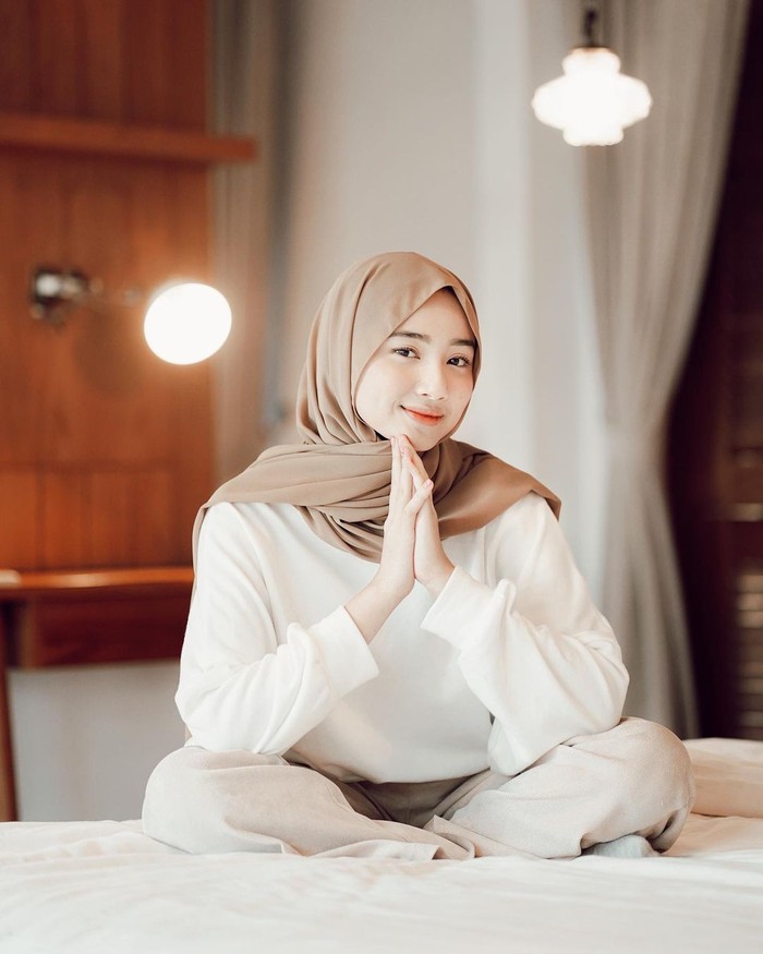 Ansellma Putri Ansellma Putri