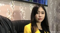 Ayu Thalia pun meminta agar polisi bisa adil dalam memproses kasusnya dengan Nicholas Sean.