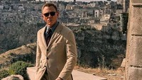 Salah satunya adalah Daniel Craig, yang memiliki polis asuransi untuk otot-ototnya, yang berjumlah Rp 134 miliar. Craig memutuskan untuk mengambil asuransi tersebut selama pembuatan film Casino Royale. Foto: Instagram: @craigdanielbond
