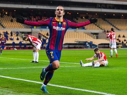 Masa depan Griezmann memang terus dispekulasikan setelah gagal memenuhi ekspektasi di Barcelona. Setelah ditebus dari Atletico Madrid sebesar 120 juta euro pada dua tahun lalu, Griezmann cuma mencetak 35 gol dan 17 assist di lebih dari 100 penampilan di seluruh kompetisi. David Ramos/Getty Images.