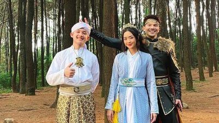 Jonathan Frizzy dan Ririn Dwi Ariyanti jadi kekasih di sinetron baru