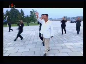 Kembali Tampil ke Publik, Kim Jong Un Tampak Lebih Kurus