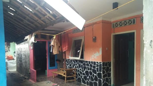 Lelang 1 bidang tanah dengan total luas 110 m2 berikut bangunan di Kota Jakarta Timur dengan limit Rp. 300.000.000 dan jaminan Rp. Rp. 60.000.000. Dalam iklan tersebut tertuliskan Batas Akhir Jaminan 7 September 2021 dan Batas Akhir Penawaran 8 September 2021 jam 10:30 WIB dengan cara penawaran Closed Bidding. (Dok. Lelang.go.id)