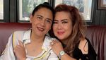 Kompaknya Lydia Kandou saat Masak Bersama Naysila Mirdad