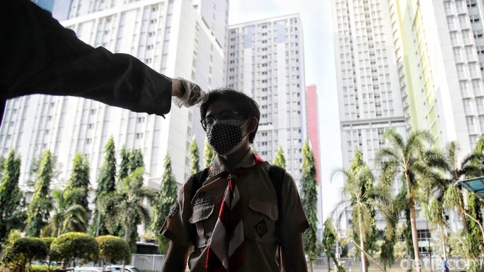 Melihat Belajar Tatap Muka di Sekolah Internasional Jubilee School Sejumlah siswa mengikuti mata pelajaran saat uji coba pembelajaran tatap muka di Jubilee School, Sunter Agung, Jakarta Utara, Rabu (1/9/2021).