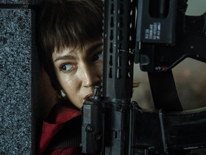 Peran Krusial Para Perempuan di Money Heist 5 Volume 1