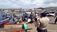 Diketahui sepanjang pelaksanaan vaksin, Polres Sukabumi sudah melakukan vaksinasi kepada 30 ribu orang. Dedy mengungkap upaya itu akan terus dilakukan bahkan hingga daerah blank spot sekalipun.