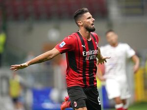 Giroud Nggak Mau Saingan Sama Ibra, Maunya Main Bareng!