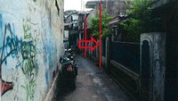 Ada rumah yang dilelang seharga Rp 300 juta. Tanah dan bangunan yang dilelang beralamatkan di Kelurahan Kebon Baru, Kecamatan Tebet, Jakarta Selatan dengan luas 103 m2 dan bukti kepemilikan SHM nomor 2875 tanggal 1 Oktober 2013.