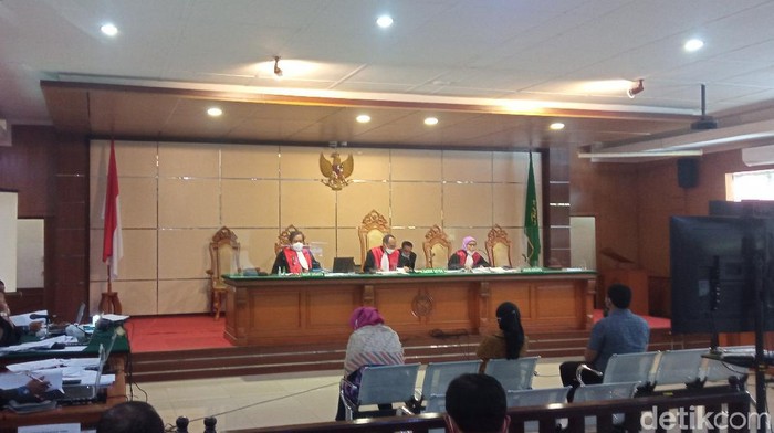 Sidang Aa Umbara