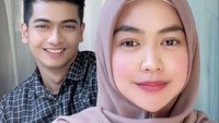 Meski belum blak-blakan soal proses lamaran yang akan digelar, namun Ria Ricis dan Teuku Ryan memang serius menjalani hubungan ke jenjang yang lebih serius. (Foto: Dok. TikTok Ria Ricis)