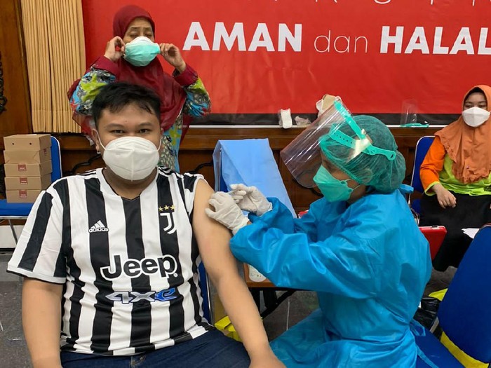 vaksinasi di surabaya