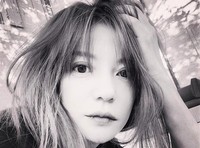 Vicky Zhao Instagram