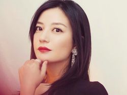 Sosok Jelita Vicky Zhao yang Dilenyapkan China dari Dunia Maya