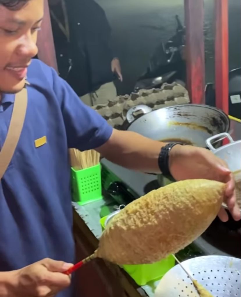 Wow! Telur Gulung Rp 150 Ribu Ini Dibuat Selama 3,5 Jam