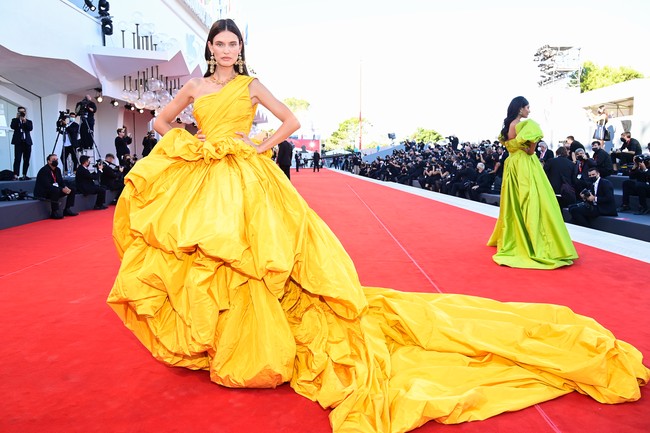 Model Mariacarla Boscono (Foto: Getty Images/Pascal Le Segretain)