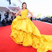 Model Mariacarla Boscono (Foto: Getty Images/Pascal Le Segretain)
