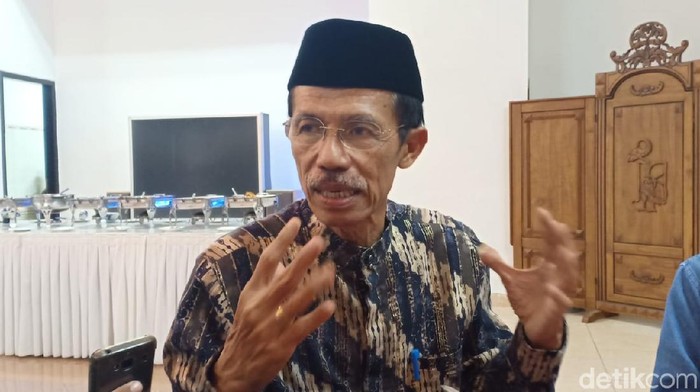 Bupati Magetan Suprawoto
