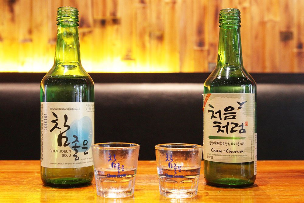 5 Fakta Soju, Minuman Alkohol yang Sering Muncul di Drama Korea