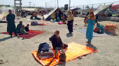 Kabur dari Taliban, Ribuan Warga Afghanistan Lari ke Pakistan